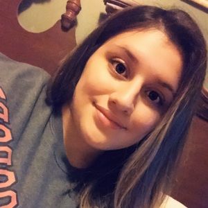 Meet your Posher, Celeste